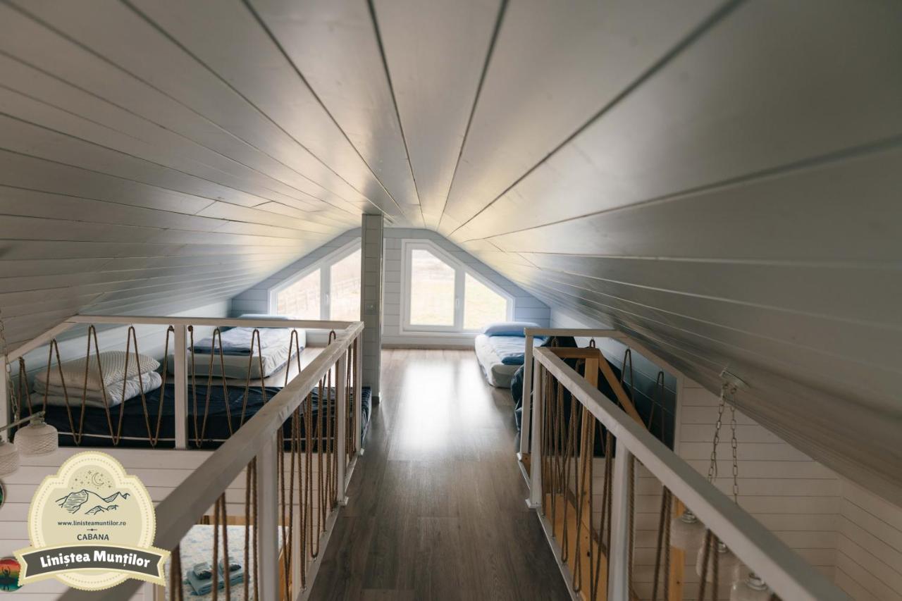 Linistea Muntilor Chalet Porumbacu de Sus Esterno foto